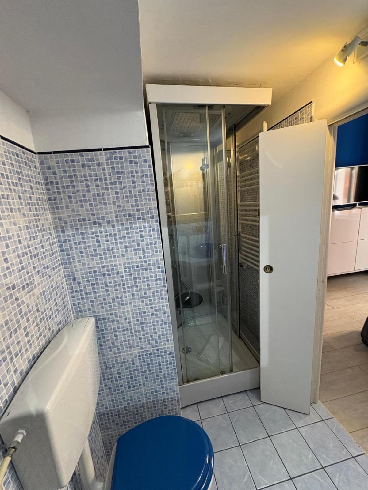Bed and Breakfast Md House Civitavecchia Esterno foto