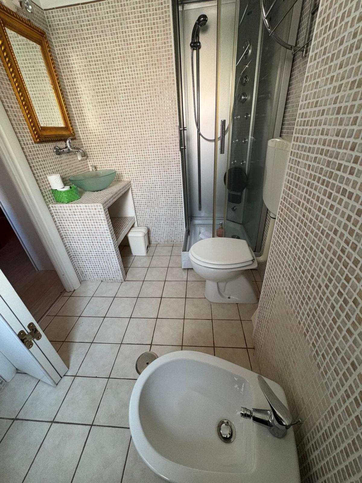Bed and Breakfast Md House Civitavecchia Esterno foto